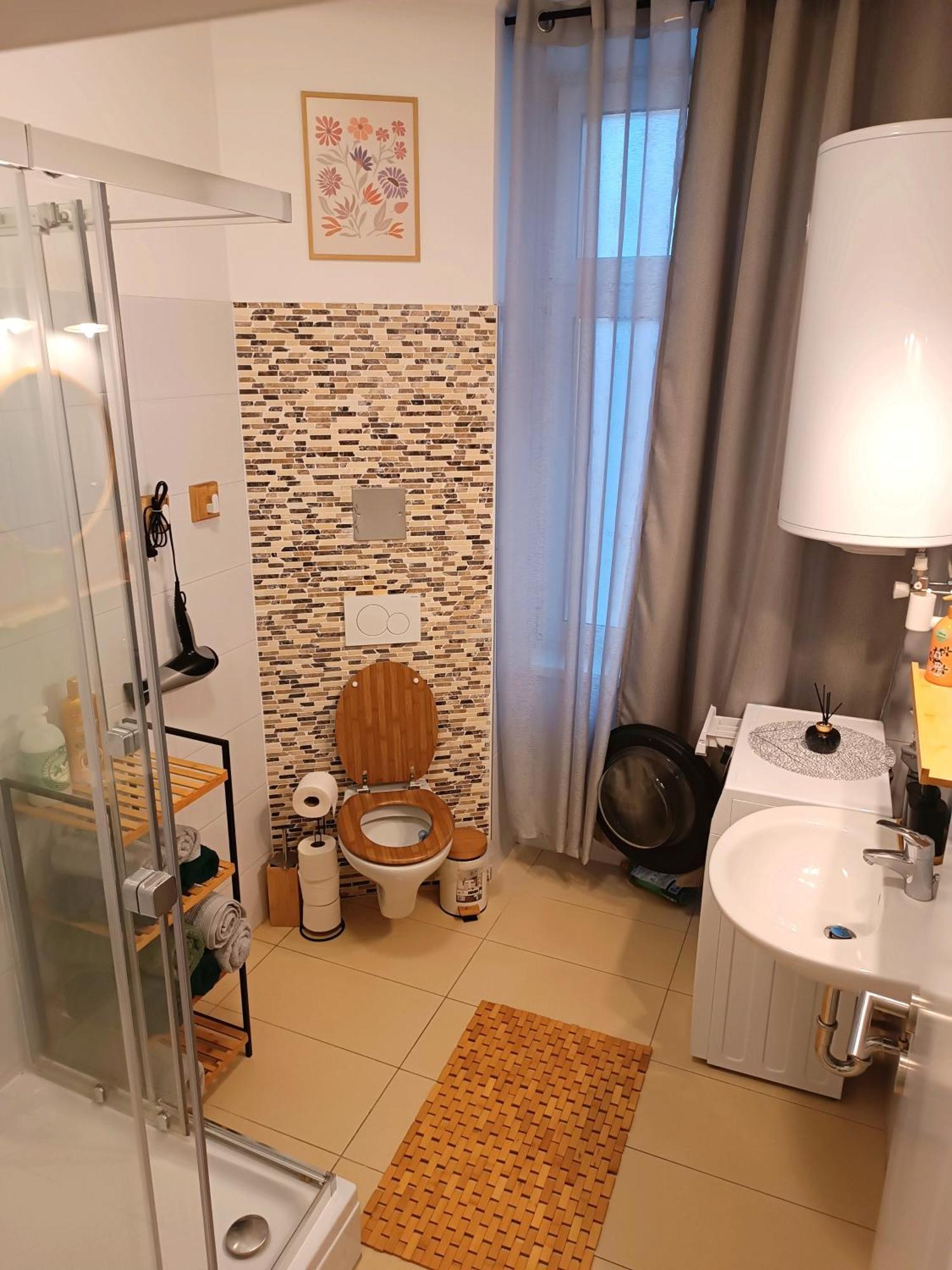 Family Apartments 2 Room'S Centre Muerzzuschlag Екстериор снимка